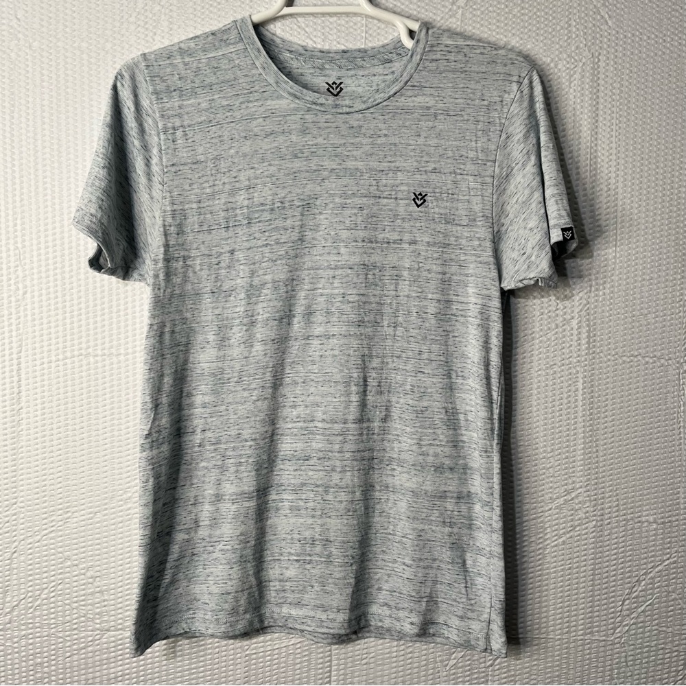 Veece Polyester/Cotton Blend Crew Neck Shirt Size M